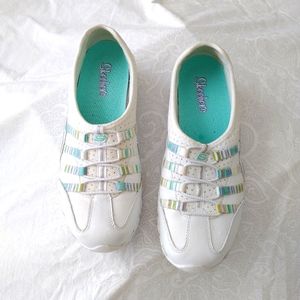 Skechers Slip-ons-White/Aqua